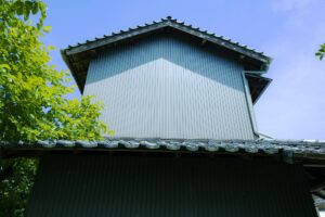 所在調査と専門家による解決