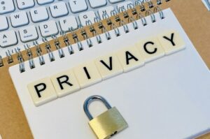 戸籍謄本取得時の注意点～プライバシー配慮と情報の活用法～